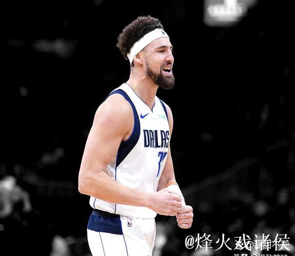 汤普森砍18分独行侠力克爵士致三连败 国王轻松击败开拓者 汤普森砍18分独行侠力克爵士致三连败 国王轻松击败开拓者